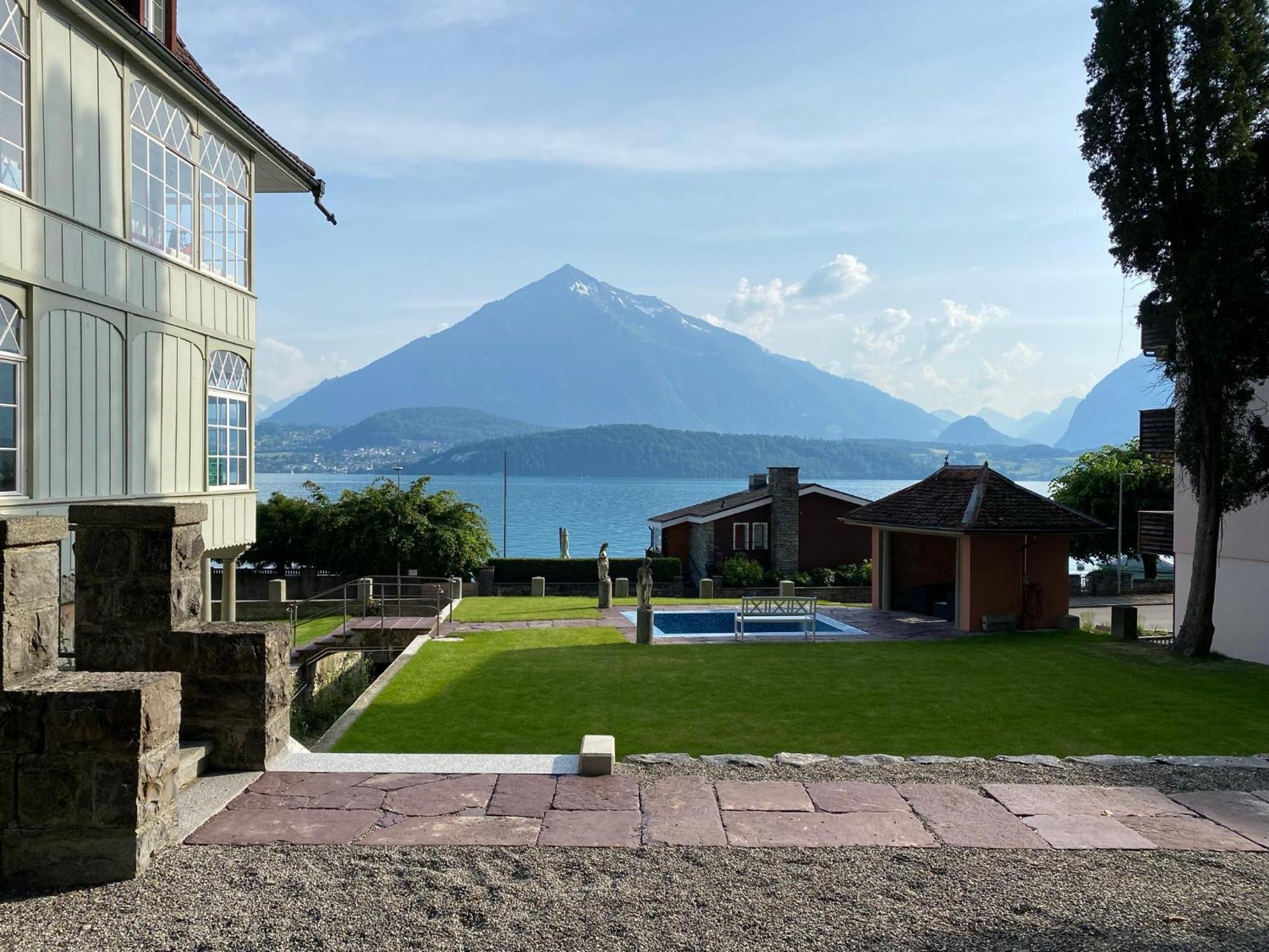 Villa Pochon Gunten Exterior photo